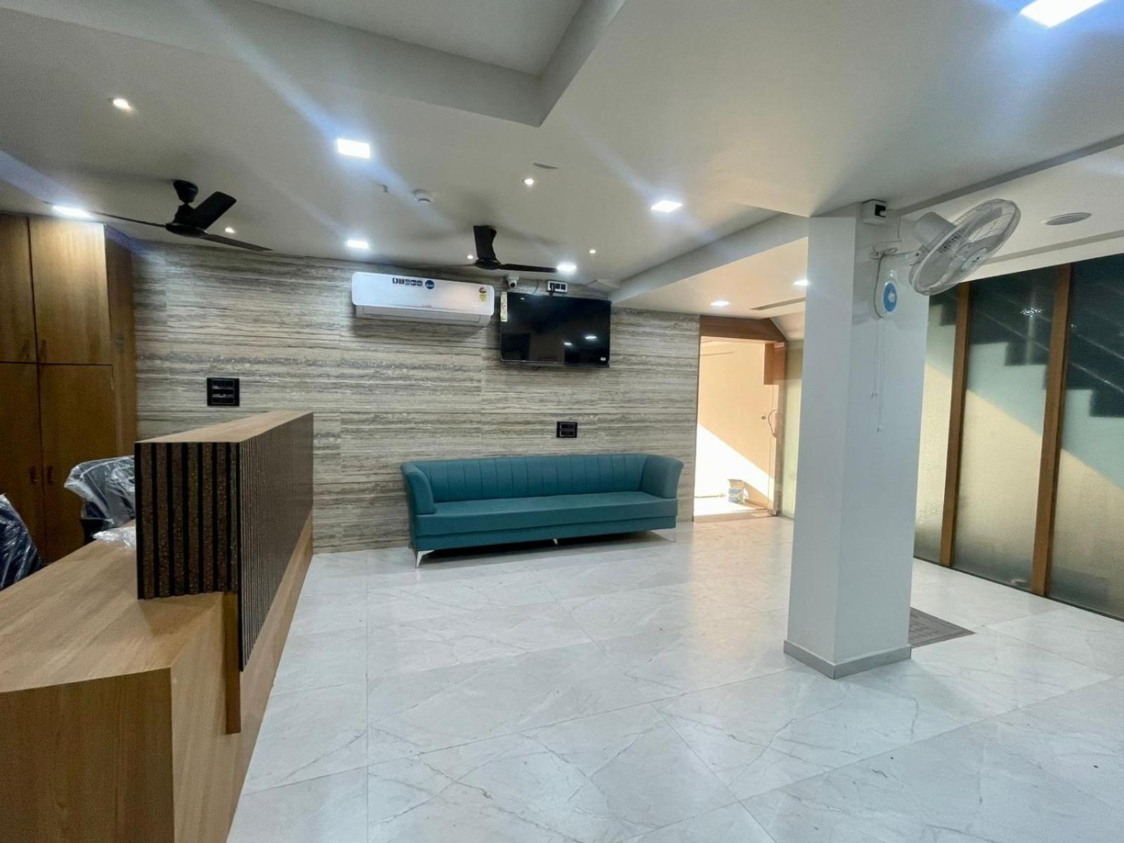 Hotel Royal Elite Rajkot Dış mekan fotoğraf